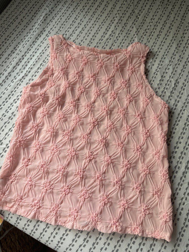 Pink Sleeveless Top (Category: Sleeveless) located in Quezon City. Submitted by hanas.declutter (Listing ID 1370306850, Image 1). Description: - NO LOWBALLING - Last pic is for reference; has same cut - A bit see through; perfect for the beach or with nude stickies - Never used - XS-Small.
