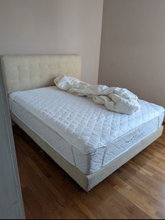 (Category: ) located in . Submitted by ruku22 (Listing ID 1370366930, Image 1). Description: .