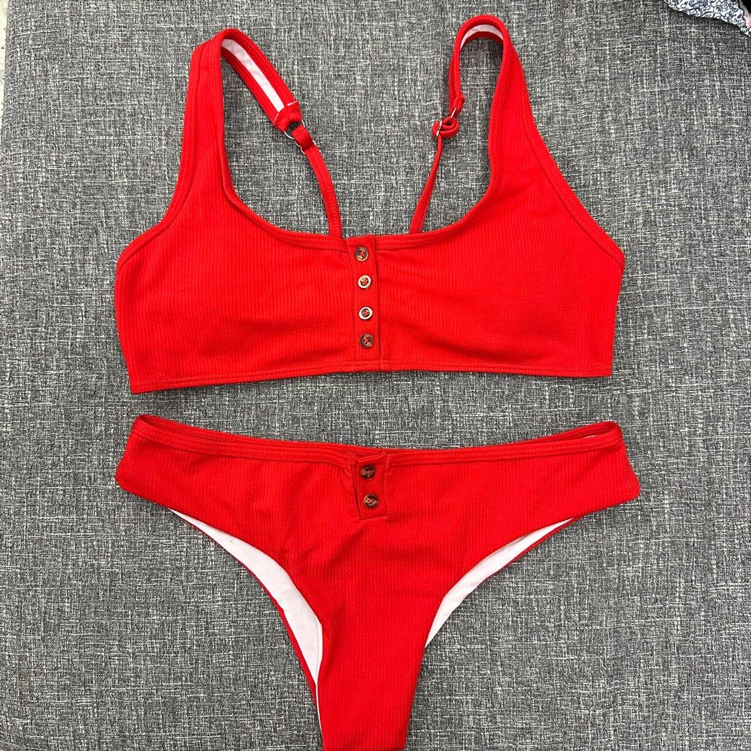 Red Two-Piece Swimsuit (Category: Bikinis & Swimsuits) located in San Pedro. Submitted by saabflo (Listing ID 1370417521, Image 1). Description: 🧷 size: large (also fits small to medium) 📌 rfs: decluttering 💰 MOP: bpi/ gcash 📦 MOD: j&t/ lalamove 🚚 customer shoulders delivery fee.