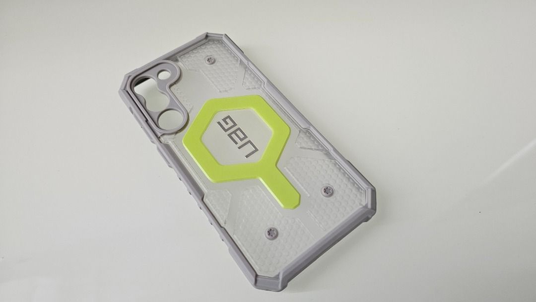 Samsung S23 Plus UAG PathFinder MagSafe Case (Category: Cases & Sleeves) located in Quezon City. Submitted by bagels42 (Listing ID 1370270124, Image 3). Description: *ACTUAL PICTURES OF CASES IN THE LISTING* Samsung S23 Plus UAG PathFinder MagSafe Case Colors: Grey/ Lime Available for: Samsung S23 Plus OTHER AVAILABLE ITEMS (ADDITIONAL FEE): Full Screen Tempered Glass - 380 Xundd Axe Screen Protector - 400 Privacy Tempered Glass - 325 Camera Lens