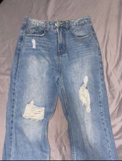 (Category: ) located in . Submitted by bussintea (Listing ID 1370352256, Image 1). Description: .