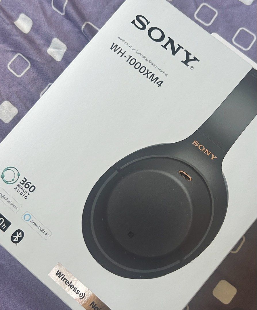 Sony WH-1000XM4 Wireless Headphones (Category: Headphones & Headsets) located in Paranaque City. Submitted by yoshi_eater (Listing ID 1370330412, Image 2). Description: Have only used this around 5 times at home just to try it out! Bought originally for 20k at the Sony store in MOA but the price is still negotiable 💖 Dm for more pics :3 .