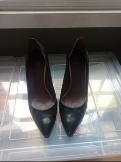 (Kategori: ) berada di . Dikirim oleh naya0407 (ID iklan 1370421932, Gambar 1). Deskripsi: .