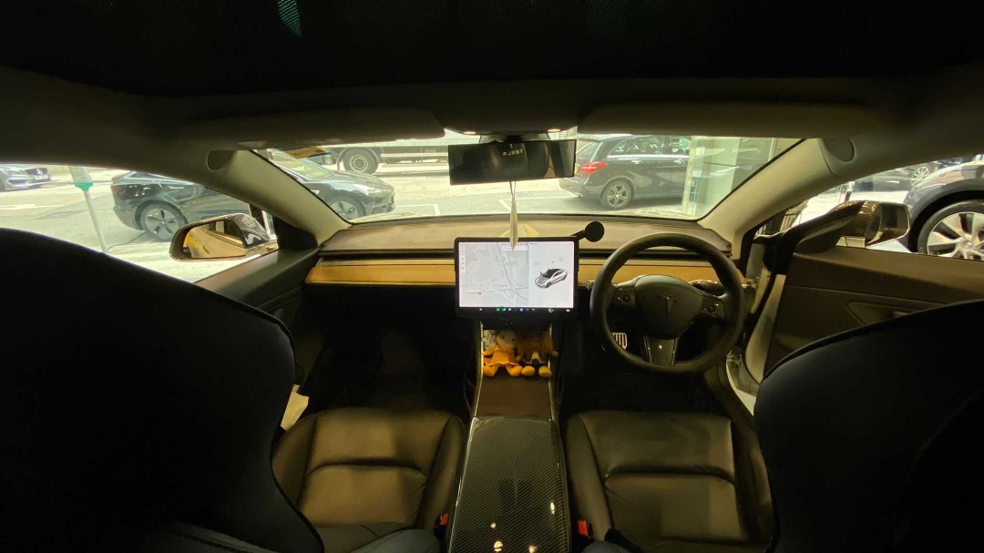Tesla  MODEL 3 SR PLUS Auto498285526605506567