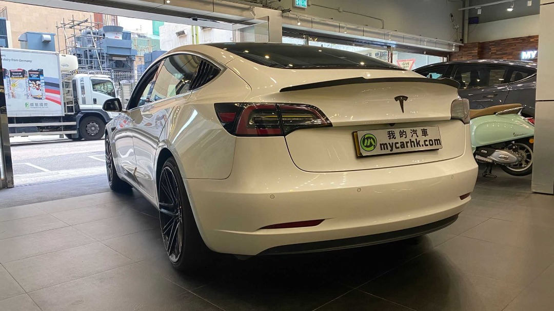 Tesla  MODEL 3 SR PLUS Auto62863127417601111
