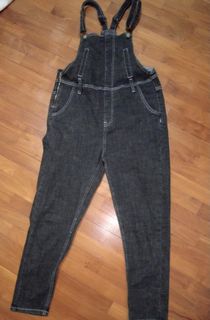 (Category: ) located in . Submitted by hweeyee (Listing ID 1370352151, Image 1). Description: .