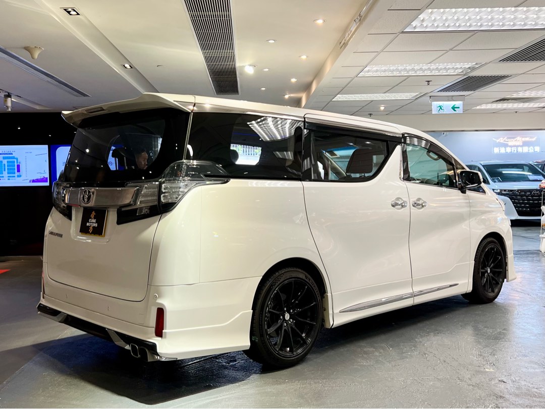 Toyota Vellfire 2.5 Auto62863175146497111