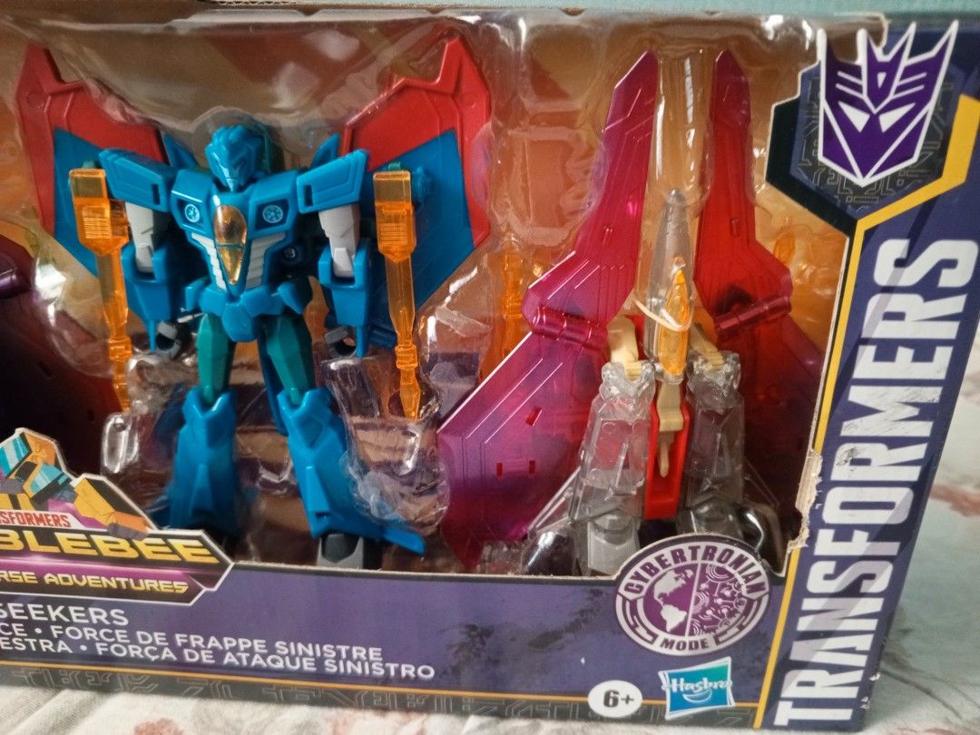Transformers cyberverse seekers - cyberverse adventure (Category: Action & Battle Toys) located in Malabon City. Submitted by transformers_keeper (Listing ID 1370310014, Image 3). Description: Transformers cyberverse Seekers - bumblebee cyberverse adventures - 1,300 only thats 4 transformers jet in box in different colours rare cyberverse release Bnew kindly See the photo what you see is what you get Payment thru gcash or cash. Meetup to sm north