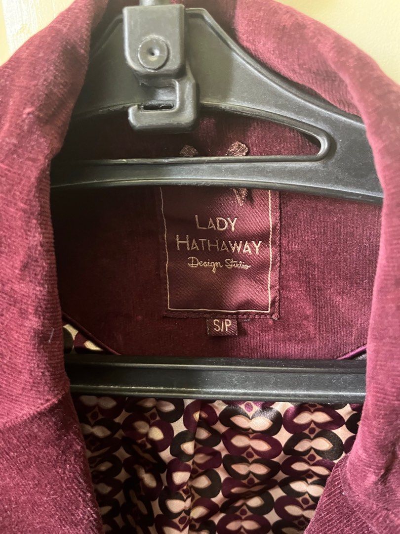 Vintage Coat / suit (Category: Coats, Jackets and Outerwear) located in Muntinlupa City. Submitted by firstborns (Listing ID 1370280135, Image 2). Description: ✅ Corduroy / semi- velvet finish ✅ 95% cotton; 5% spandex ✅ Used only once; shows proof of storage ✅ See benchmark price ($42) in last photo ✅ Measurements are estimates only. Please allow margin of error. .