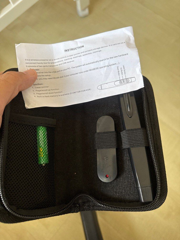 Wireless laser pointer presenter control (Category: Other Accessories) located in Singapore. Submitted by sahaso (Listing ID 1370332151, Image 1). Description: Never used and brand new in box Battery already dead Pickup only 470146.