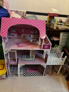 (Category: ) located in . Submitted by tin025 (Listing ID 1370359552, Image 1). Description: .