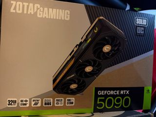 RTX5090 zotac OC Solid63010893725441110