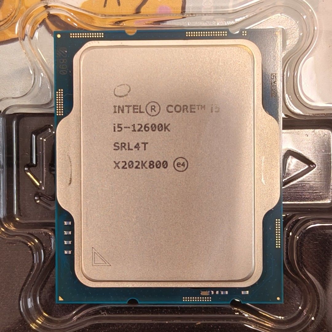 由 pc_bank (刊登 ID 1370507854，圖片 1) 提交，位於 高雄市 (Kaohsiung) 的 12600k (類別：電腦)，說明：。