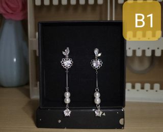 Elegant and Versatile Silver Clip-on Earrings (Crystal, Zircon, Freshwater Pearl) Brand New / 90% New, One Pair Only for Each Style64240421212033110