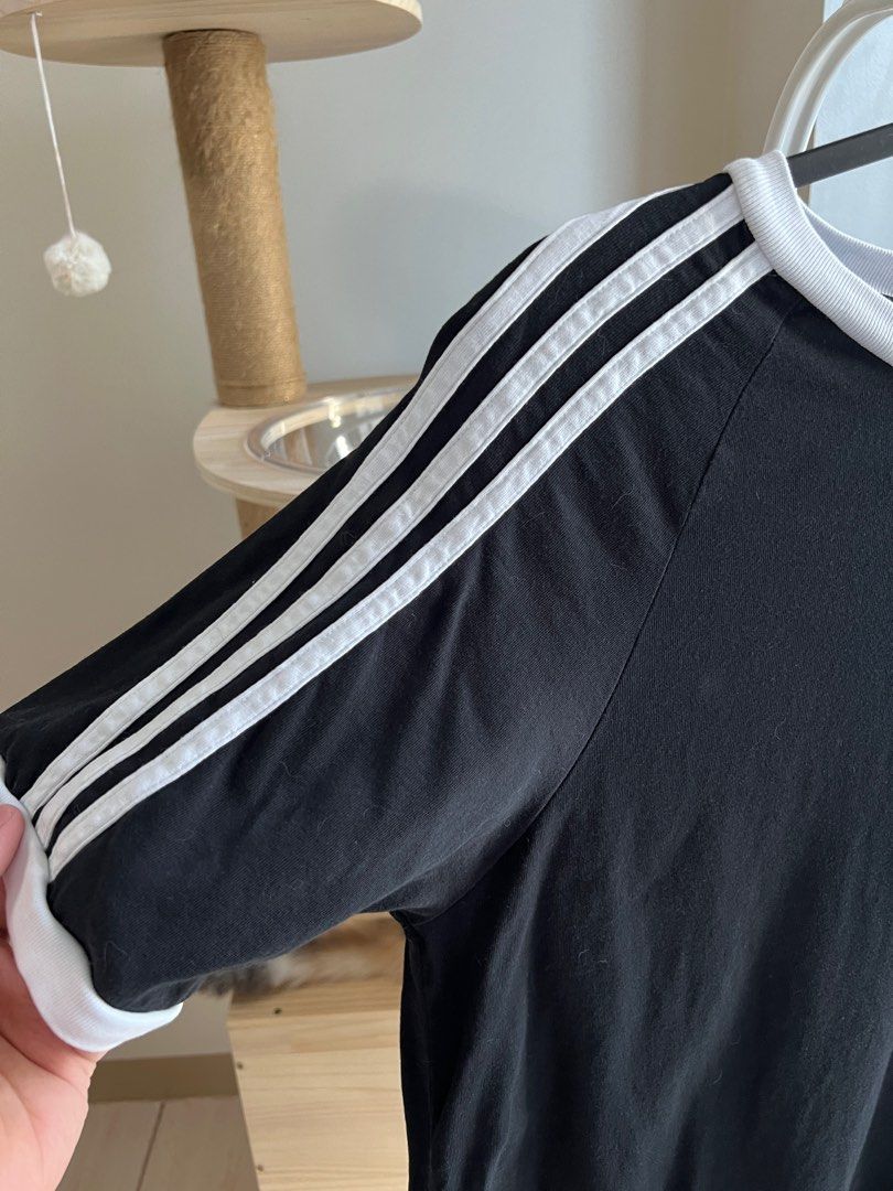 Adidas Classics 3-Stripes T-Shirt (Category: Tshirts & Polo Shirts ) located in Quezon City. Submitted by carlSELL (Listing ID 1370441851, Image 3). Description: Size: Medium (Please see photos for dimes) Condition: Like new (9.5/10) Color: Black.