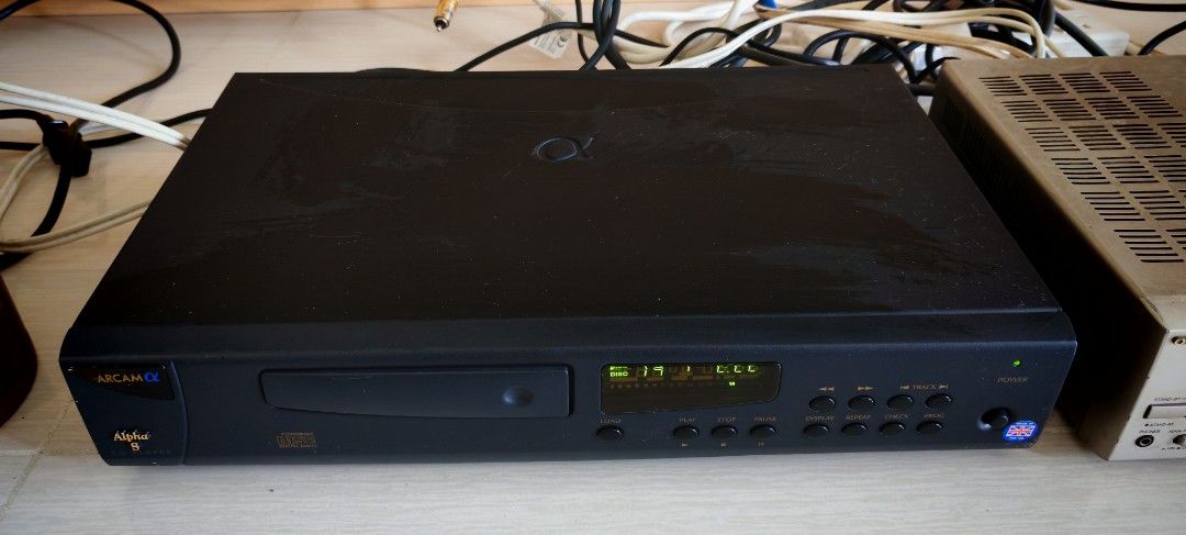 英国ARCAM ALPHA 8 CD PLAYER MADE IN THE UK, 音響器材, 音樂