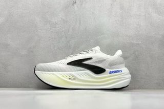 （分類：）位於 。 由 sneakerssssssssssss 提交（商品編號 1370456007，圖片 1）。簡介： 。