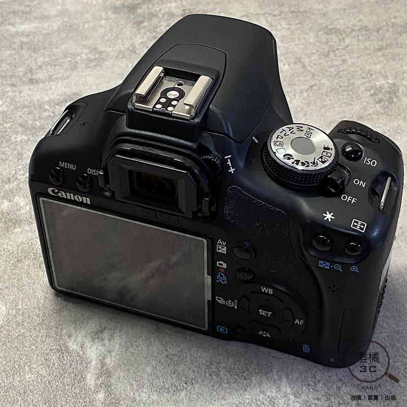 由 change12336 (刊登 ID 1370520004，圖片 2) 提交，位於 台北市 (Taipei) 的 『澄橘』Canon EOS 500D+18-55mm F3.5-5.6 IS 快門204XX《相機租借》A76423 (類別：相機)，說明：本商品提供租借服務 押金即售價10000元以下商品 (租金250/天)，10000元-20000元商品 (租金400元/天) 20000元以上商品 (租金500元/天)，30000元以上商品 (租金800元/天) ⚠ ⚠ 租借須登記資料需影印證件 ⚠ ⚠ 【歡迎同業長期配合】-1 Canon EOS 500D+18-55mm F3.5-5.6 IS 黑 店保7天 功能正常，鏡頭有輕微變質，防塵蓋分離，快門數：20XXX 88%新，機身殼有一處小顆傷或小掉漆，其他僅正常使用小細紋，請參閱賣場圖片 盒裝+電池+充電器+背帶+保卡+機身鏡頭蓋 本賣場商品因於店家同步銷售流通快，請於下標前先詢問是否有貨。 ( 下標後如需自取請參閱關於我中的店