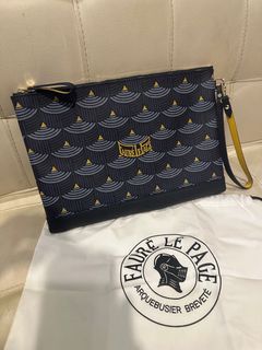 (Kategori: ) berada di . Dikirim oleh tasopreloved.id (ID iklan 1370543321, Gambar 1). Deskripsi: .