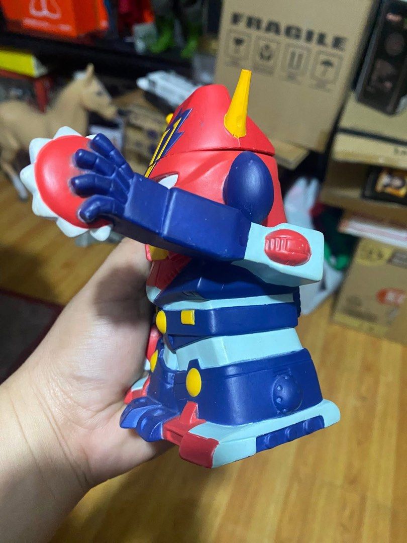 Combattler V Coinbank (Category: Vintage Collectibles) located in Taytay. Submitted by michidc (Listing ID 1370552509, Image 3). Description: 1999 Nalang po VINTAGE (year 1991) COMBATTLER V Coinbank Makapal na Hard Vinyl Materials 5 1/2 inches tall AS IS WHERE IS CONDITION WHAT YOU SEE IS WHAT YOU GET Valley 06, Parañaque Pick up Lalamove Shipping via Flash Shipping vial LBC.