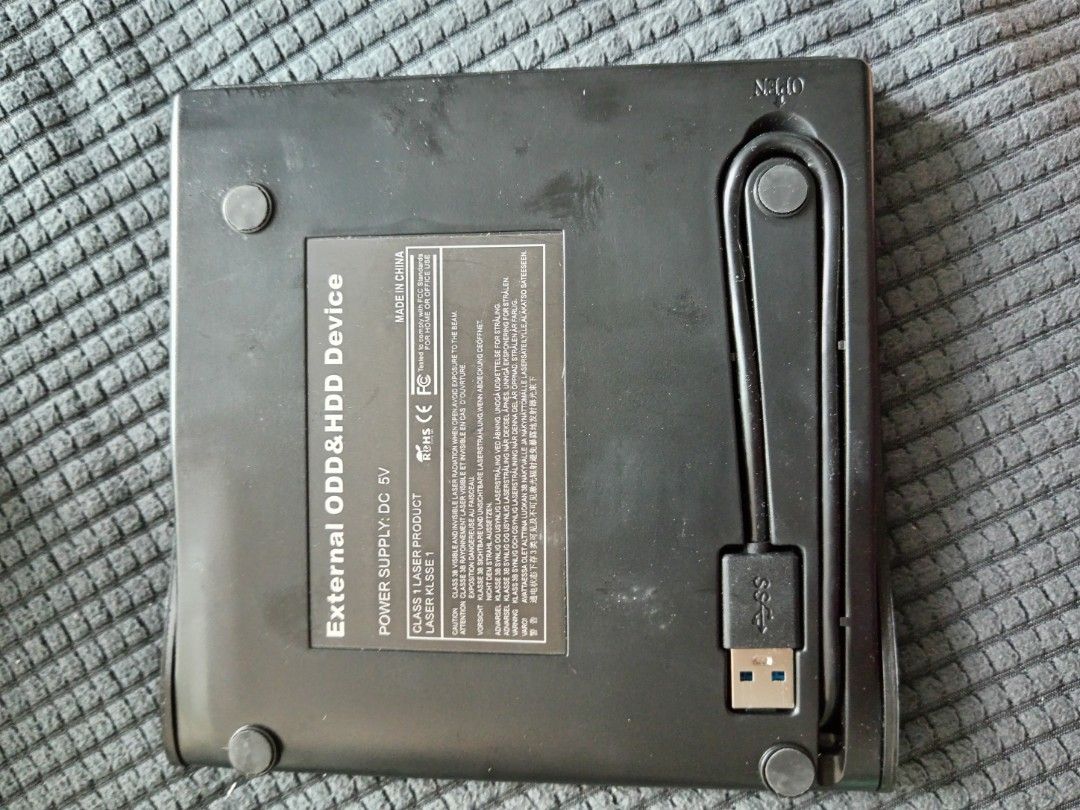 External Disk Reader for computer (Category: Other Accessories) located in Singapore. Submitted by treasureaboard (Listing ID 1370494757, Image 3). Description: *Picture is for illustration only. This is not the actual piece as I have stocks on this..