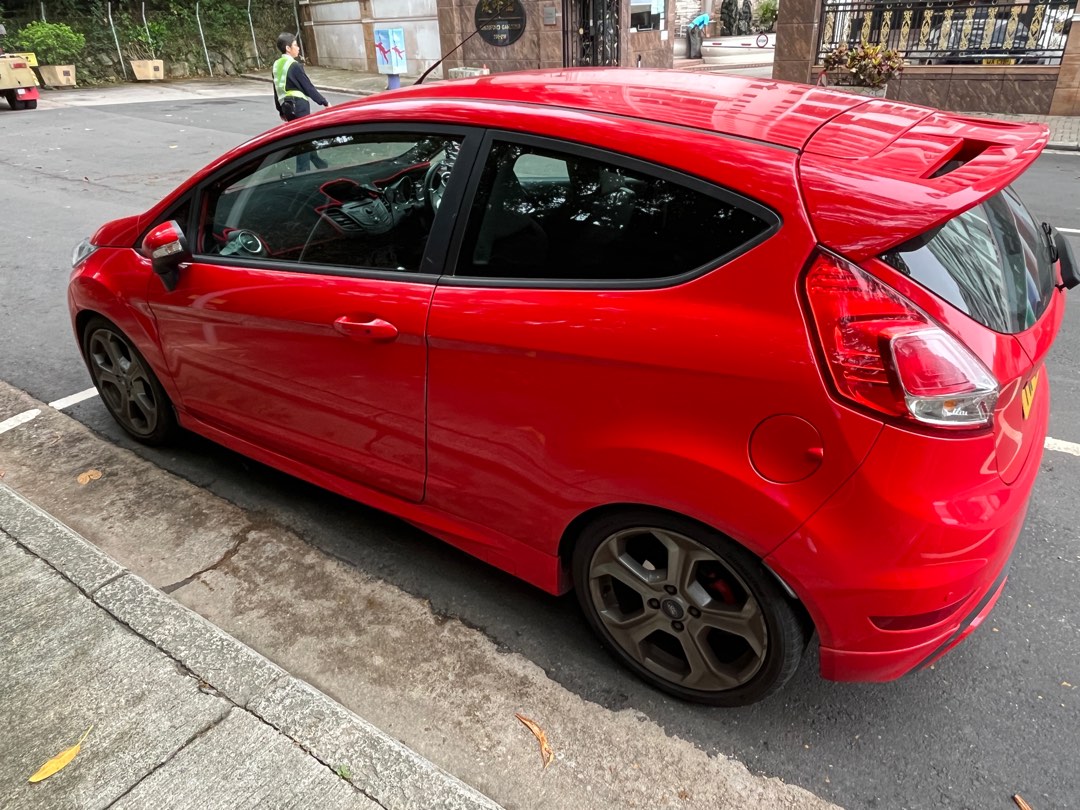 Ford Fiesta ST Manual62864836548482112