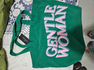 （分類：）位於 。 由 queenieyip0402 提交（商品編號 1370590157，圖片 1）。簡介： 。