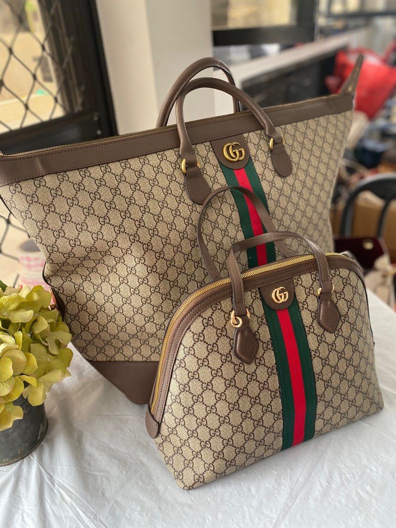 Gucci bundle (Category: Luxury Bags & Wallets) located in Murcia. Submitted by cool.jacquelinebatilaran (Listing ID 1370434622, Image 2). Description: Good condition .