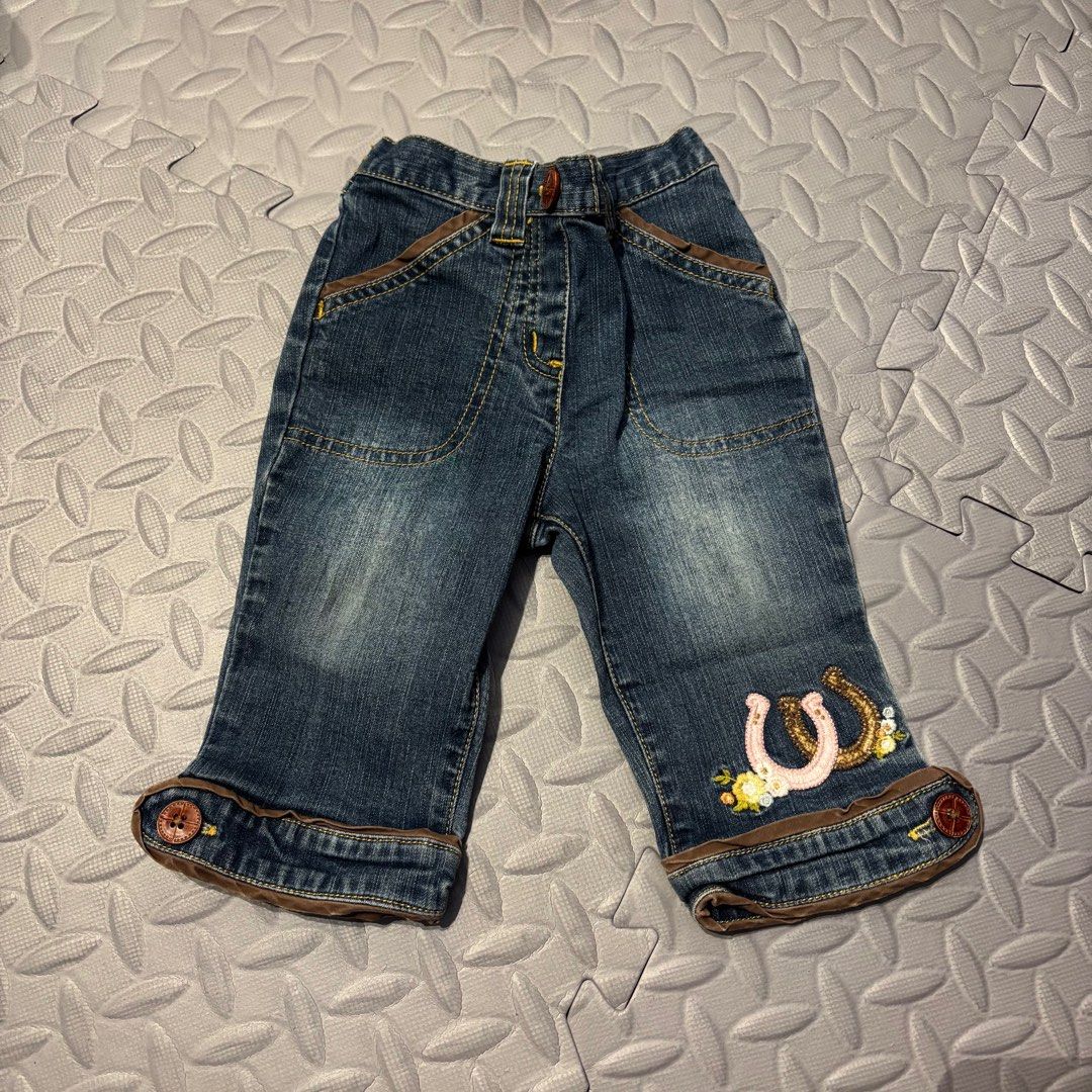 Gymboree Maong Pants 6-12m (Category: Babies & Kids Fashion) located in Santa Rosa. Submitted by dawnardel16 (Listing ID 1370505125, Image 1). Description: .
