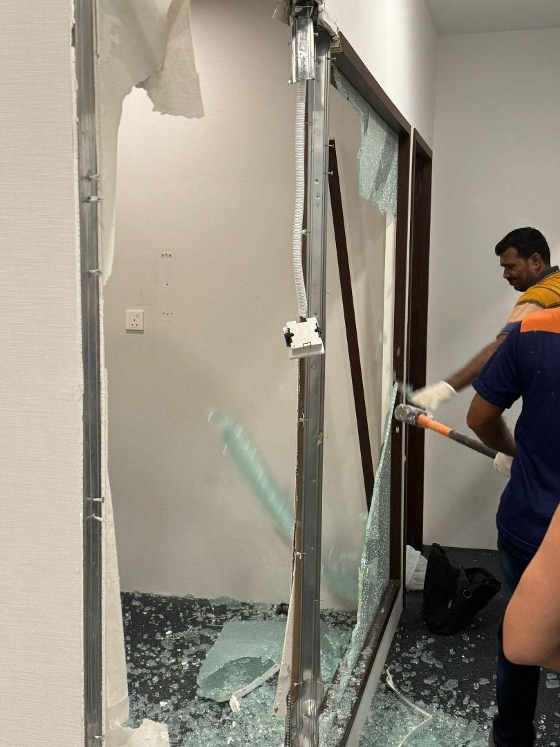 Hacking Reinstatement Dismantle Demolition Removal Contractor #shop #office #warehouse #factory #insdustrial #hdb #condo #landed Director Contractor #Painting #Partition #false ceiling #plastering62853070597633113