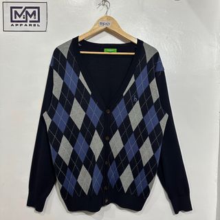 (Category: ) located in . Submitted by Mi-MoApparel (Listing ID 1370444957, Image 1). Description: .