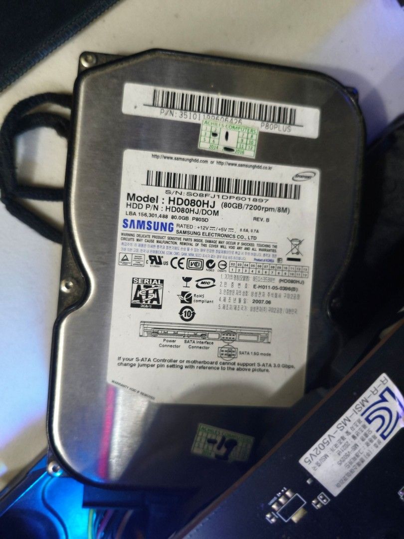 HDD SAMSUNG (80GB & 120GB) (Category: Hard Disks & Thumbdrives) located in Manila. Submitted by dextow (Listing ID 1370505952, Image 2). Description: 600 for both working, has scratches and visible rust staining outside but it's completely working.