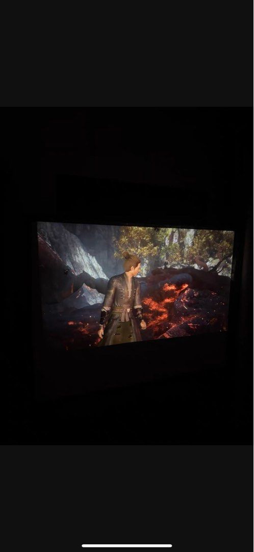 HDMI 1080p Projector (Category: Garage sale) located in Singapore. Submitted by ineedair (Listing ID 1370447317, Image 3). Description: Bought it for gaming purposes, but used several times and put it aside…. Boot up with CN ROM, but able choose to boot up with HDMI and come with auto key correction feature (optional). You can to install app such as YouTube, Netflix and etc. also able to mirror cast your iPhone or android. Bought an adjustable st