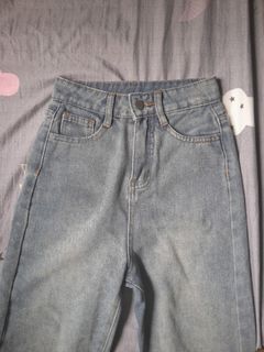 (Category: ) located in . Submitted by halupe (Listing ID 1370476958, Image 1). Description: .