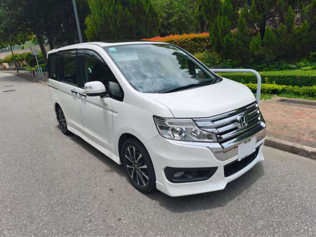 Honda Stepwgn spada Rk5 Auto62863172759809113