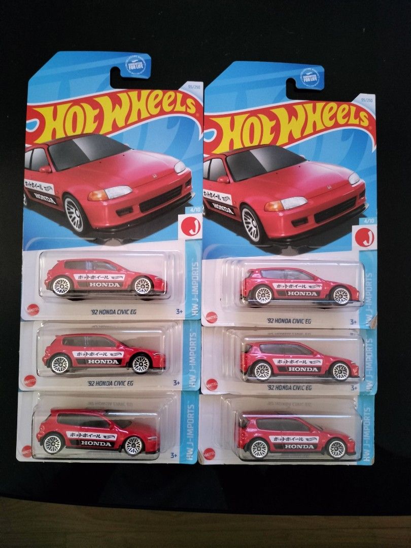 Hotwheels Honda Civic Eg JDM (Category: Vehicle & Diecast Models) located in Antipolo. Submitted by ramr4m (Listing ID 1370455762, Image 1). Description: Hotwheels Honda Civic EG 200 each lower antipolo.