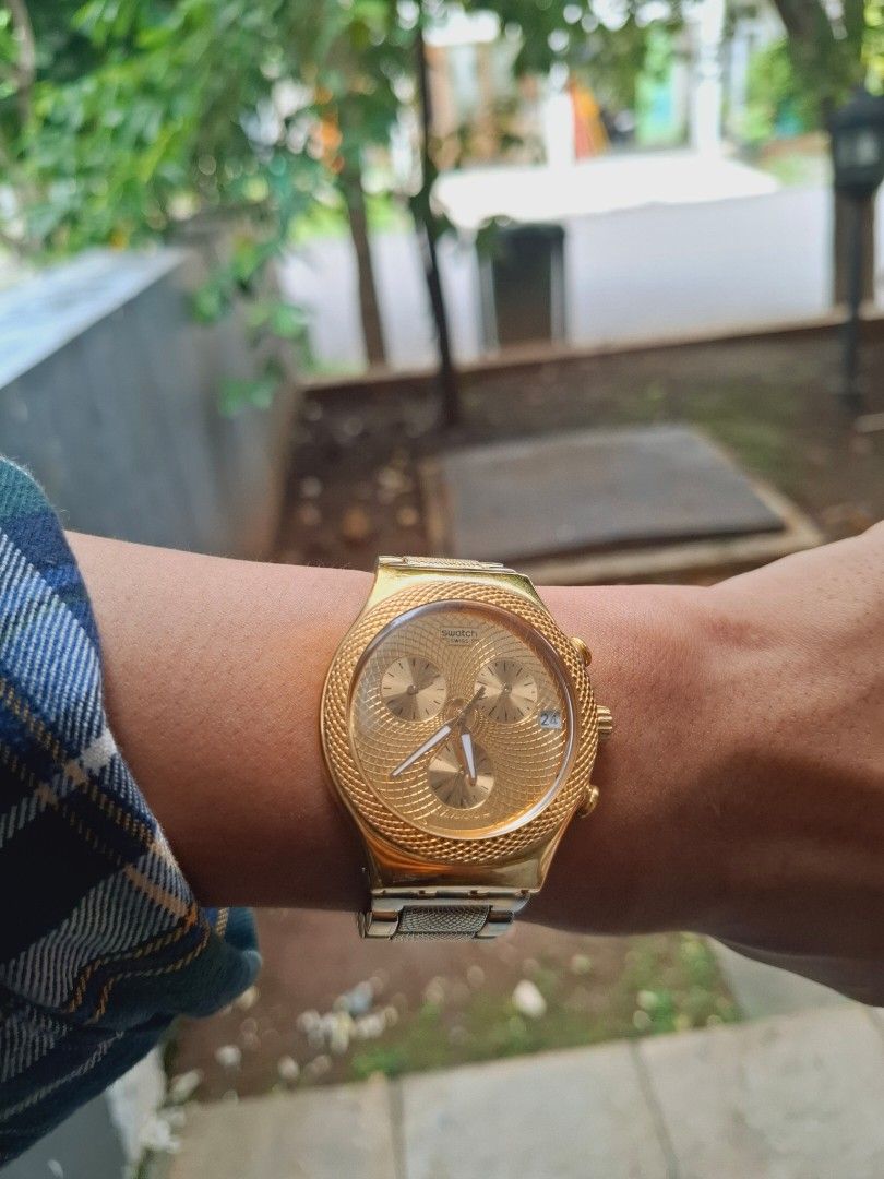 Jam tangan Swatch Irony Gold