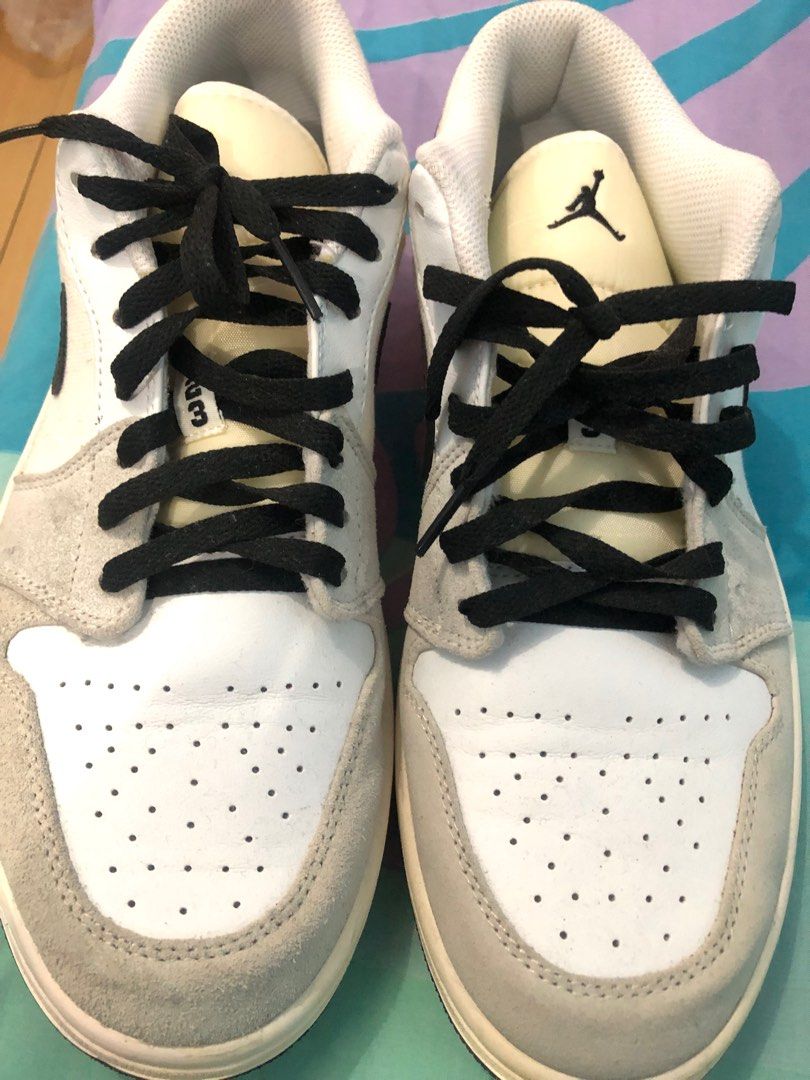 jordan shoes (Category: Sneakers) located in Binan City. Submitted by winds06 (Listing ID 1370484643, Image 1). Description: Selling my son's rubber shoes. this one is OEM. no damage at all. used once. rfs: decluttering .