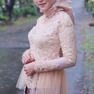 (Kategori: ) berada di . Dikirim oleh lemariceisya (ID iklan 1370476517, Gambar 1). Deskripsi: .