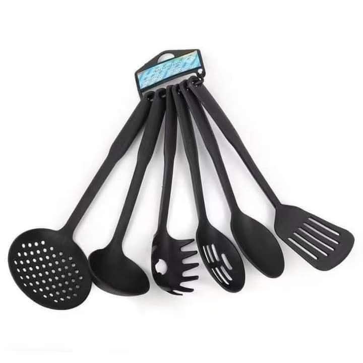 KITCHEN TOOLS (6 IN 1) (Category: Cookware & Accessories) located in Manila. Submitted by feyruiz (Listing ID 1370437149, Image 2). Description: KITCHEN TOOLS (6 IN 1)✨ ONLY: 3 FOR 250.