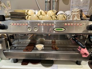 （分類：）位於 。 由 llbowlingll 提交（商品編號 1370544458，圖片 1）。簡介： 。