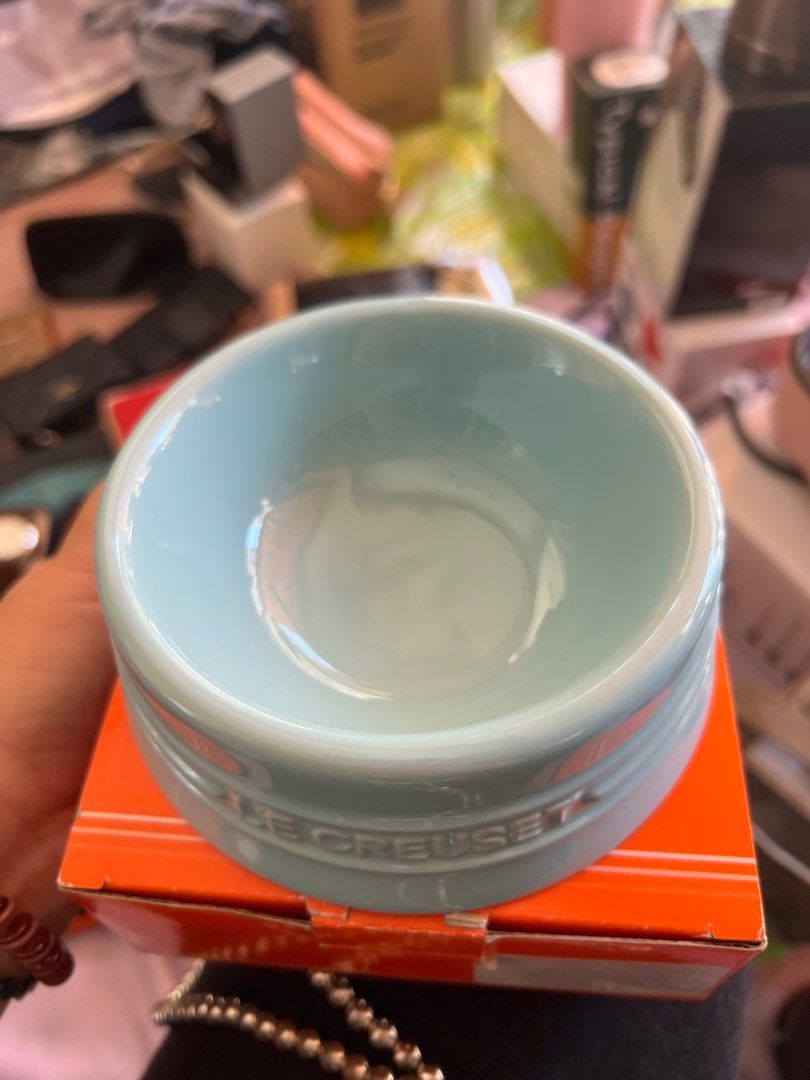 由 son123987 (刊登 ID 1370446285，圖片 2) 提交，位於 高雄市 (Kaohsiung) 的 Le Creuset 寵物迷你餐碗 (類別：寵物及其他)，說明：。