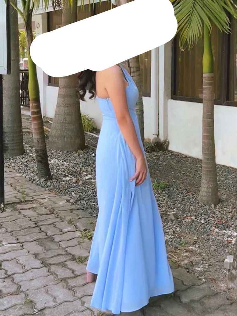 Light Blue Asymmetrical Long Gown/Dress (Category: Evening dresses & gowns) located in Taguig. Submitted by ccitemsss (Listing ID 1370516111, Image 2). Description: Fits S-M sizes. This item was used once only. Visit our shop for more items. Enjoy Shopping! 🛍️ Place your Order now 🛒 For inquiries, you may message us through chat. We will reply as soon as possible. .