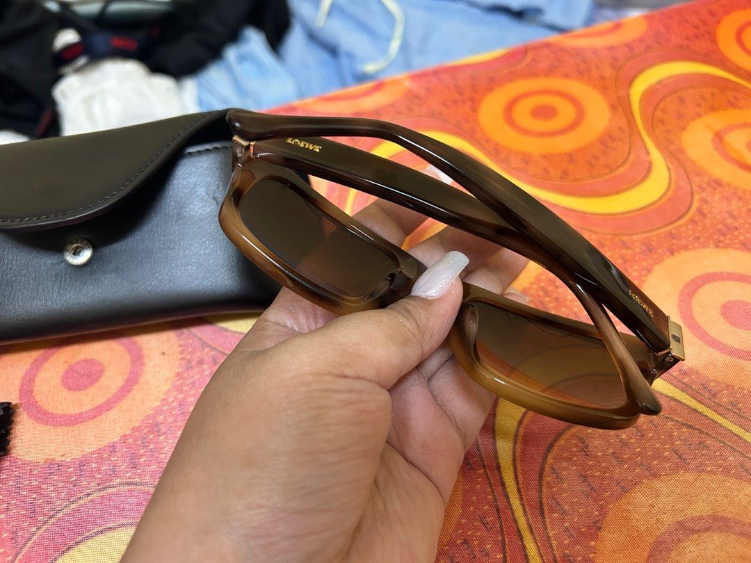 Loewe Sun Glasses for Women (Category: Sunglasses & Eyewear) located in Quezon City. Submitted by iamrizzy (Listing ID 1370445524, Image 3). Description: .