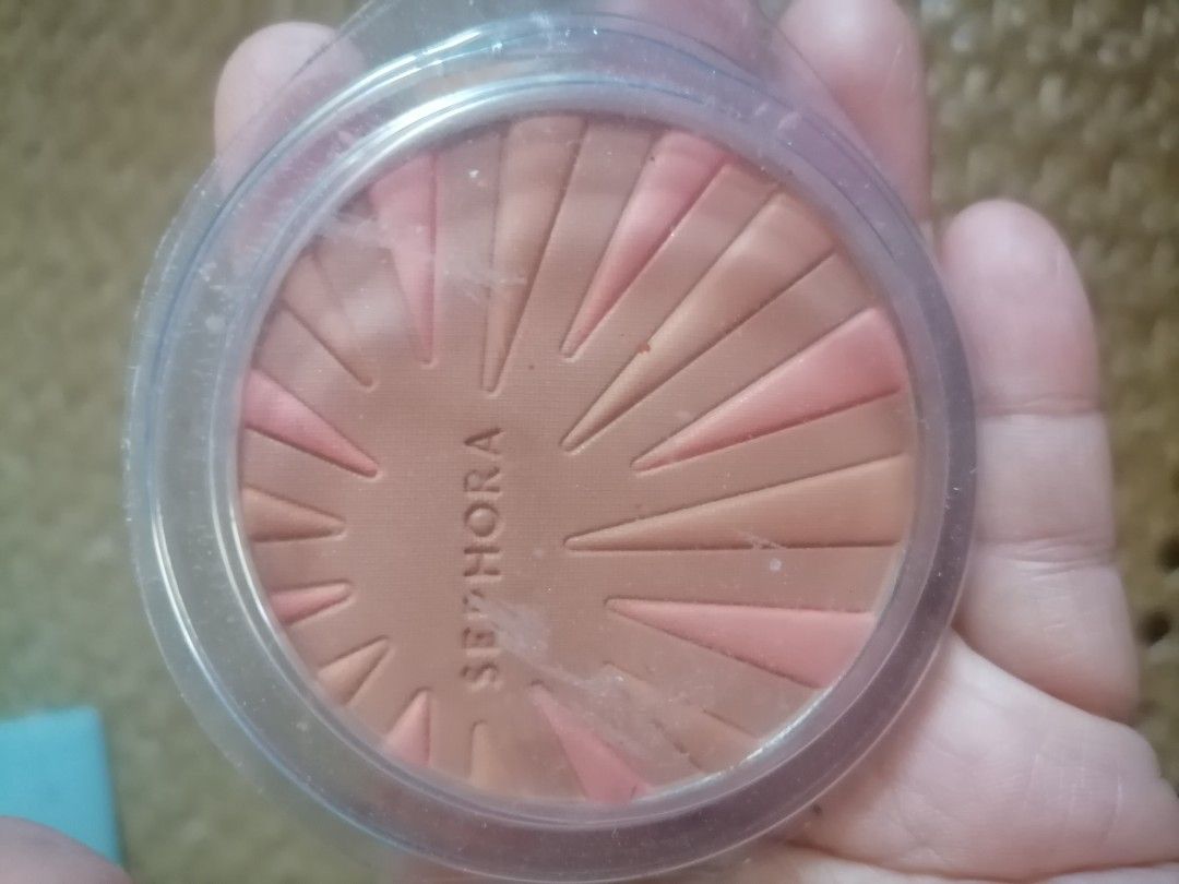 Laura Mercier, Sephora make up bundle (Category: Makeup) located in Quezon City. Submitted by glowandshai (Listing ID 1370440442, Image 2). Description: Make up Bundle 1000 nalang Laura Mercier 50ml tinted moisturizer (Wheat shade) Sephora Highlighter refill Visee liptint (matte nude color) from Japan Original price for all 3k.