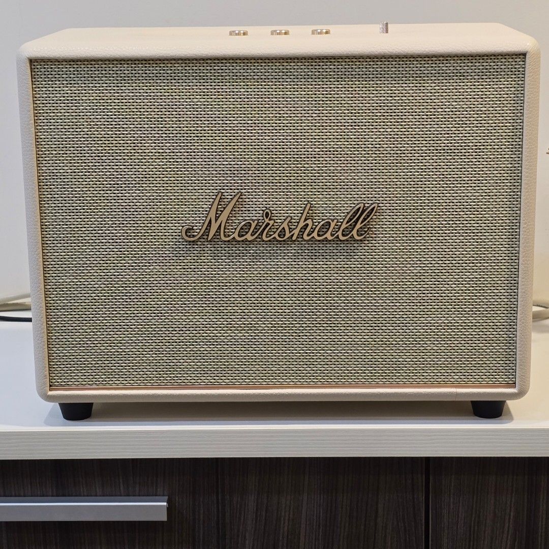 由 shb11159996496 (刊登 ID 1370519505，圖片 1) 提交，位於 新竹市 (Hsinchu City) 的 Marshall Woburn iii 藍芽喇叭，17500 (類別：Soundbar、揚聲器、藍牙喇叭、耳擴)，說明：近全新。