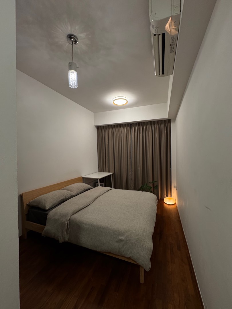 (Category: ) located in . Submitted by hellonoir (Listing ID 1370590300, Image 1). Description: .