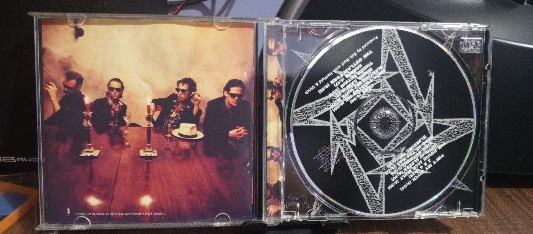 Metallica Load album (Category: CDs & DVDs) located in Banaue. Submitted by morvid (Listing ID 1370474273, Image 3). Description: Jrs Shipping Decluttering inlay crisp disc near Mint condition.