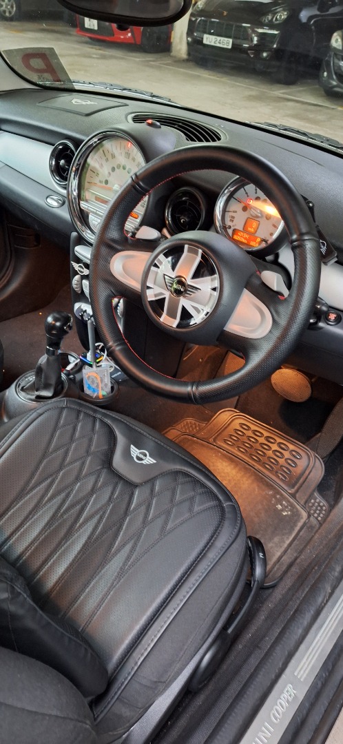 MINI Cooper 1.6 (A)62863126671235113