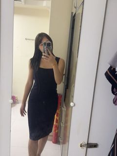 (Category: ) located in . Submitted by cherryy.closet (Listing ID 1370531441, Image 1). Description: .